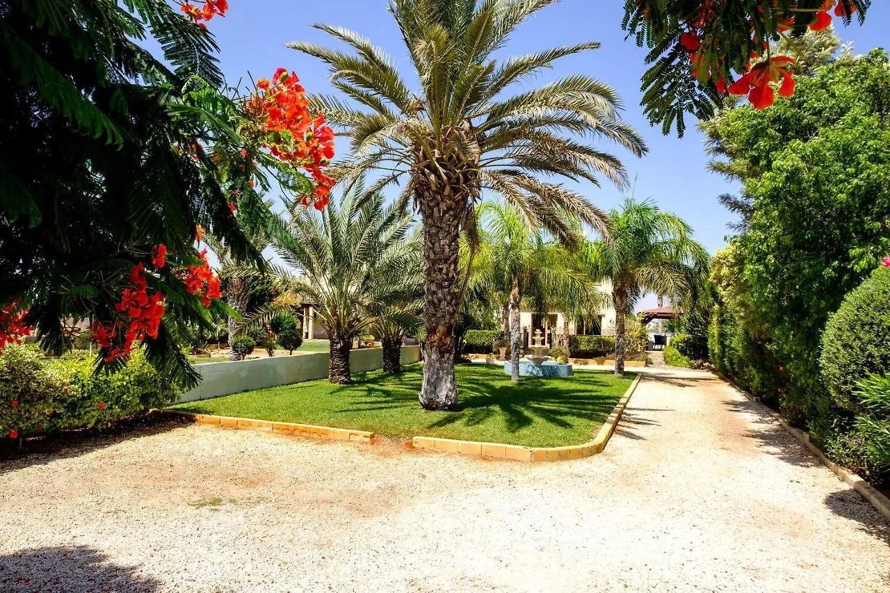 Tropical Paradise Villa Ayia Napa
