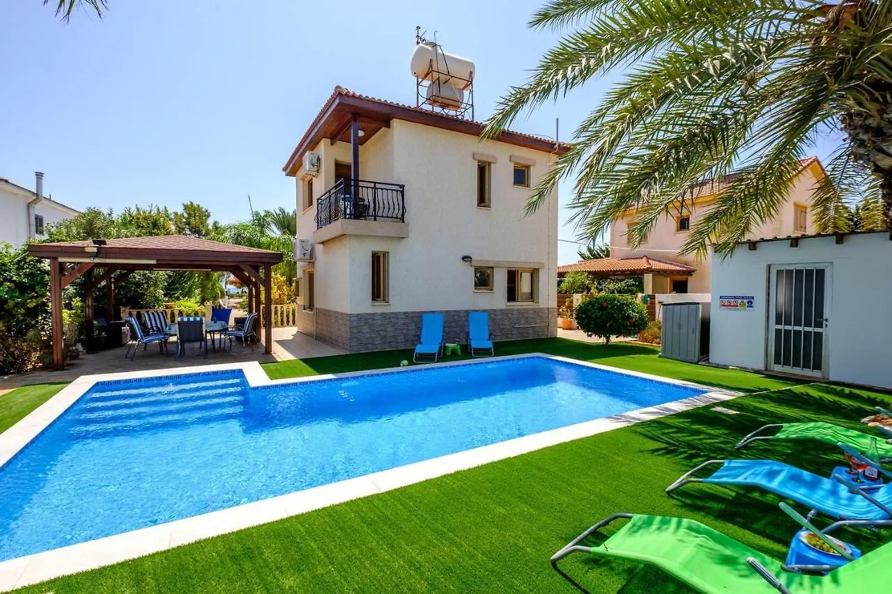 Tropical Paradise Villa Ayia Napa